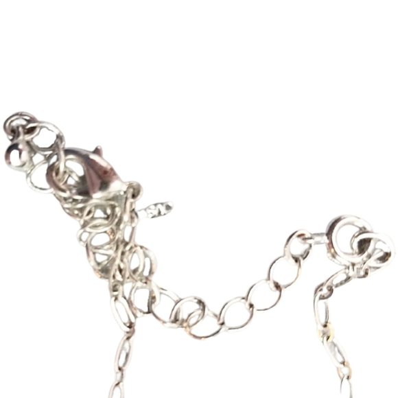 Avon Necklace, Bracelet Earrings 3-Piece Set -Silvertone NIB 2005 - Picture 4 of 5